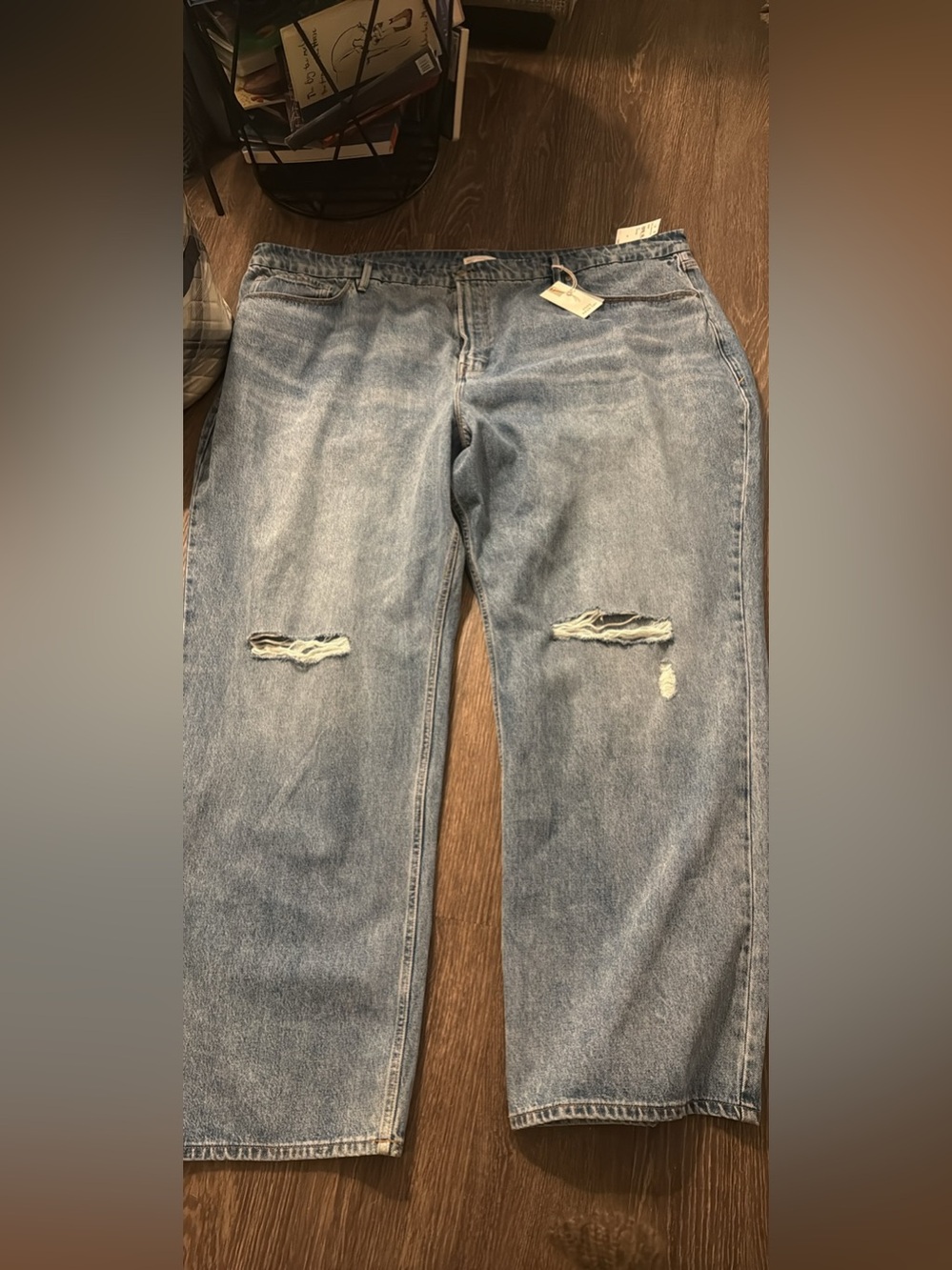 Women’s Good American Light Wash Relaxed Distressed Jeans
